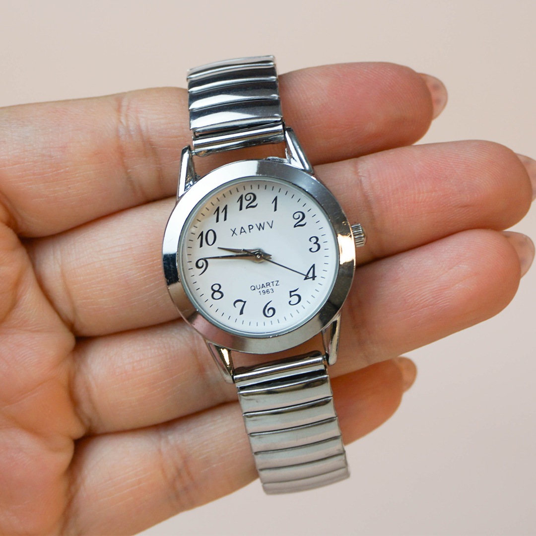 Reloj pulsera plateado