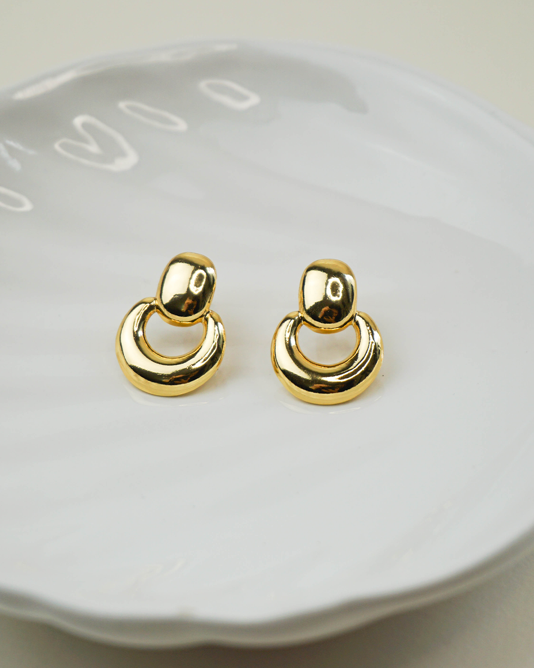 Aretes Abbie Dorados