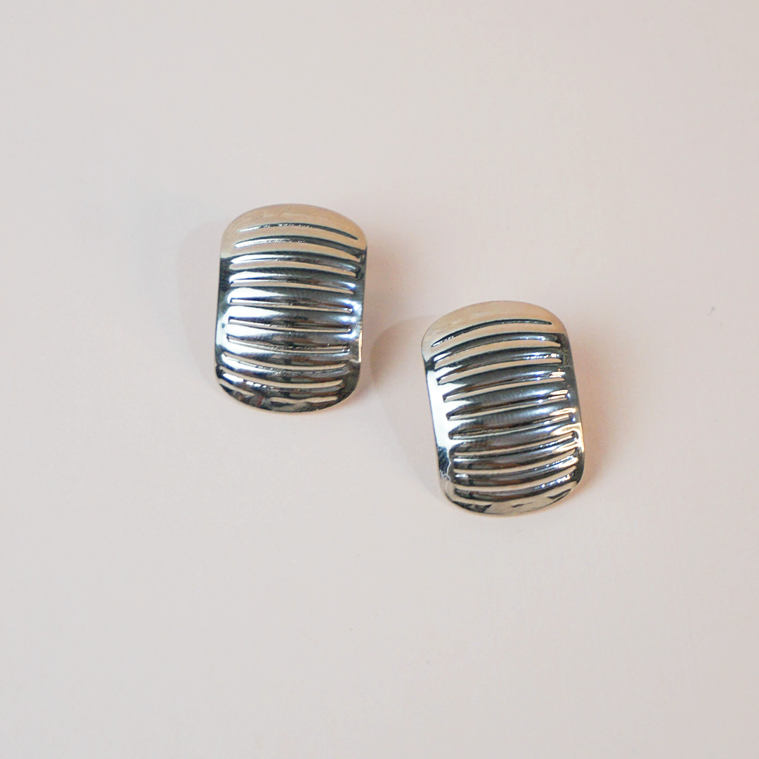 Aretes rayados