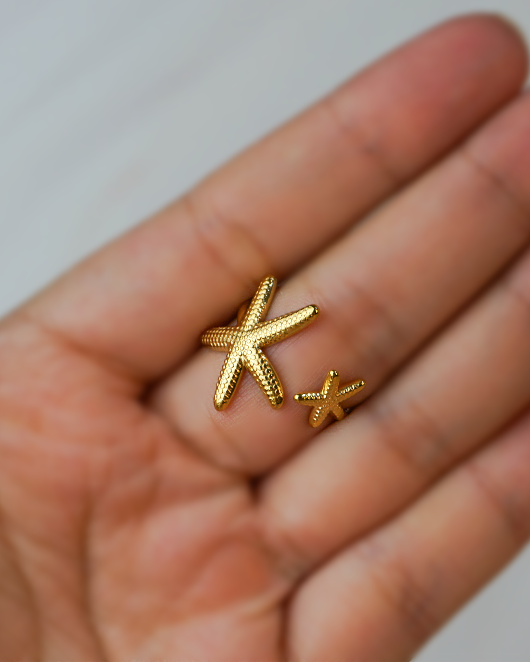 Anillo estrellas Mar dorado