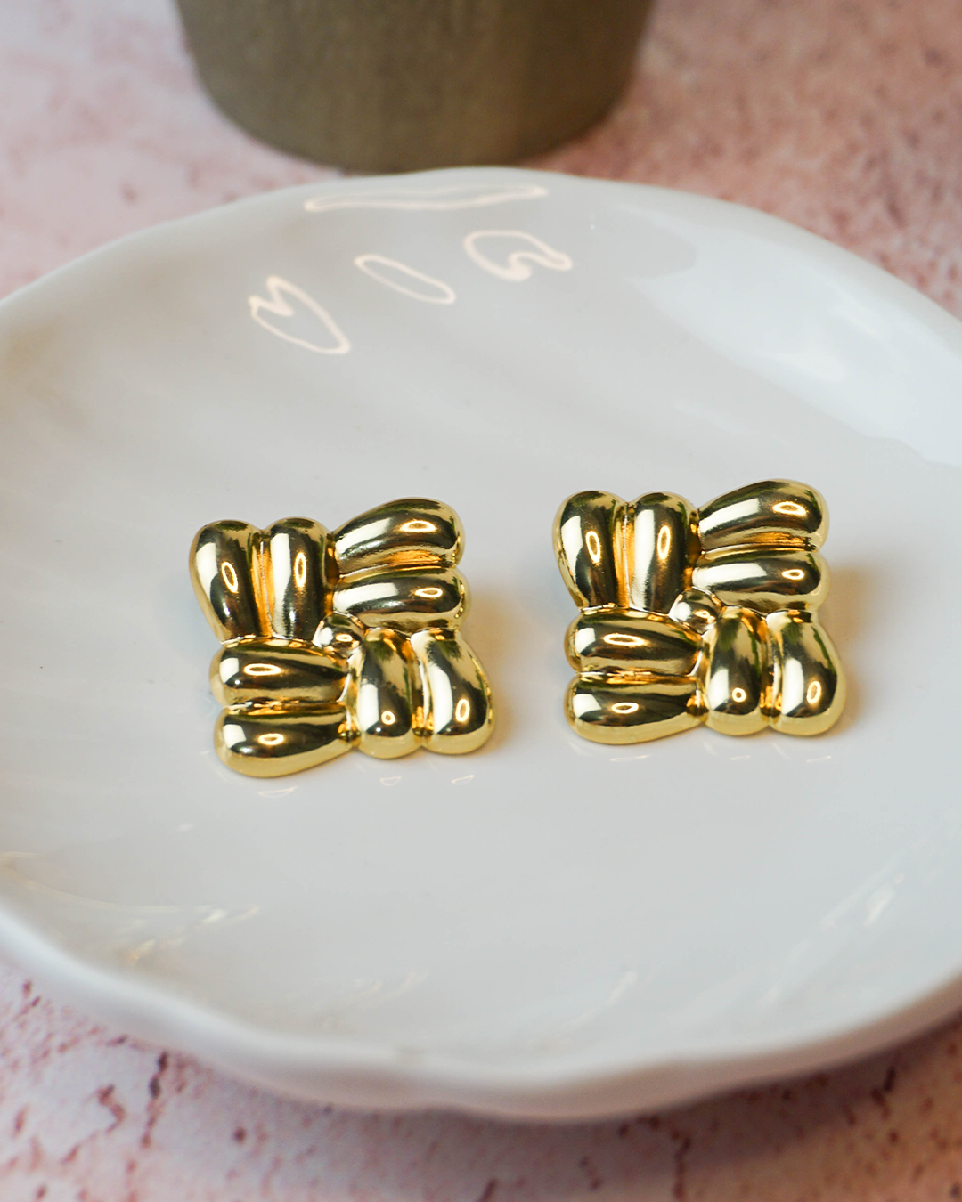 Aretes Dominique