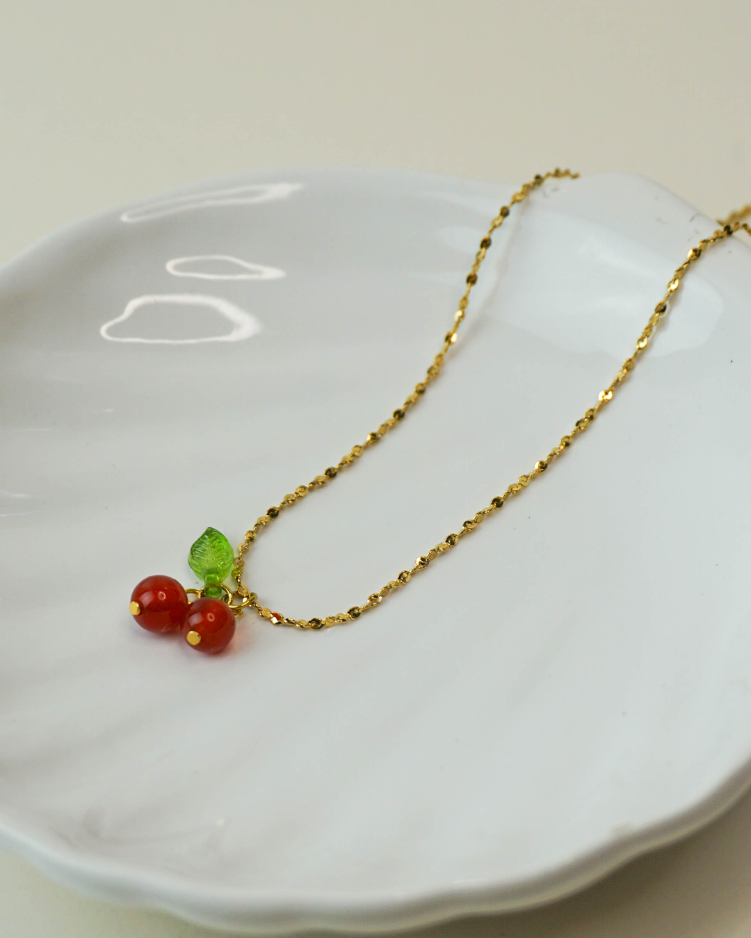 Collar cherry