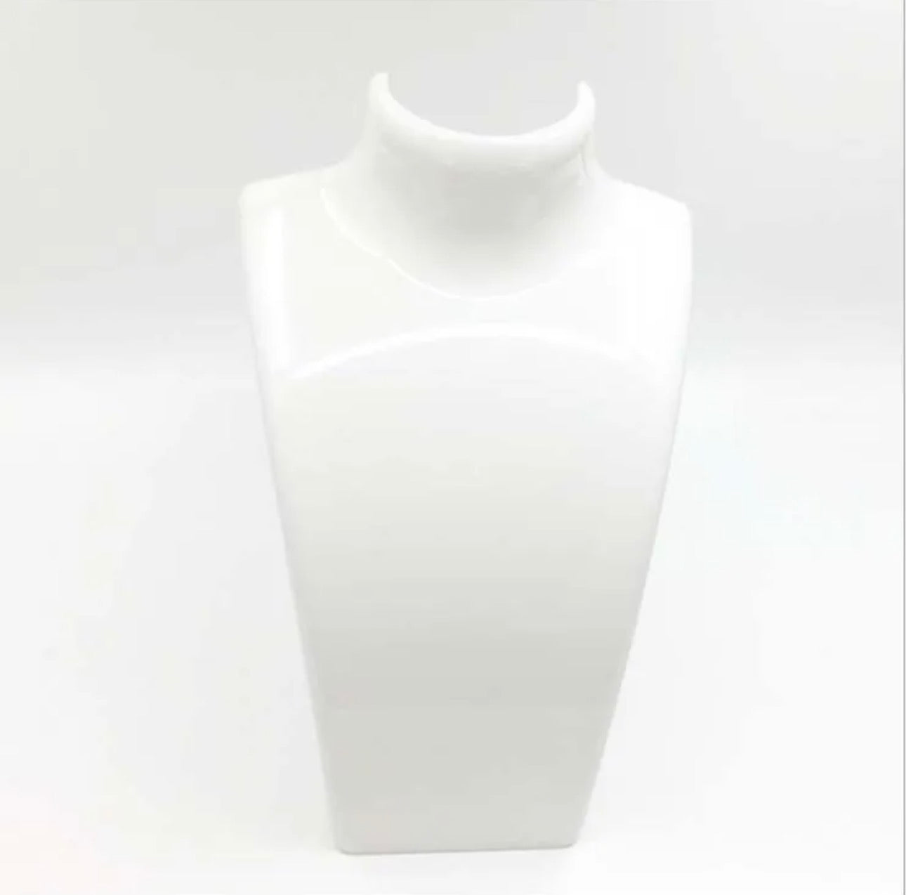 Soporte cuello blanco