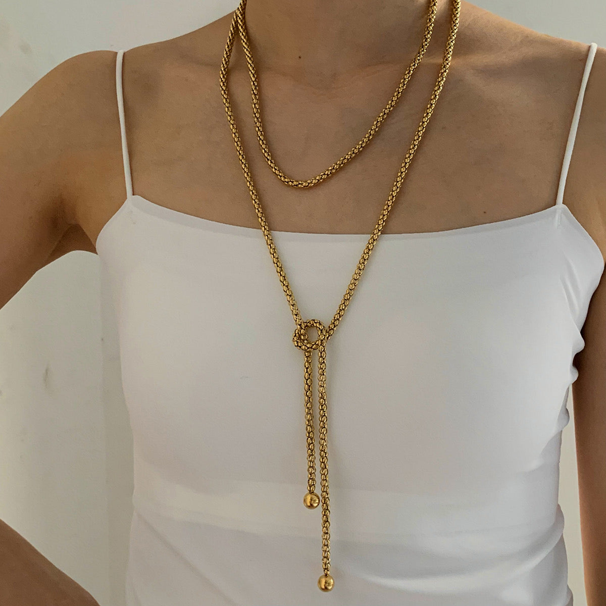 Maxi collar