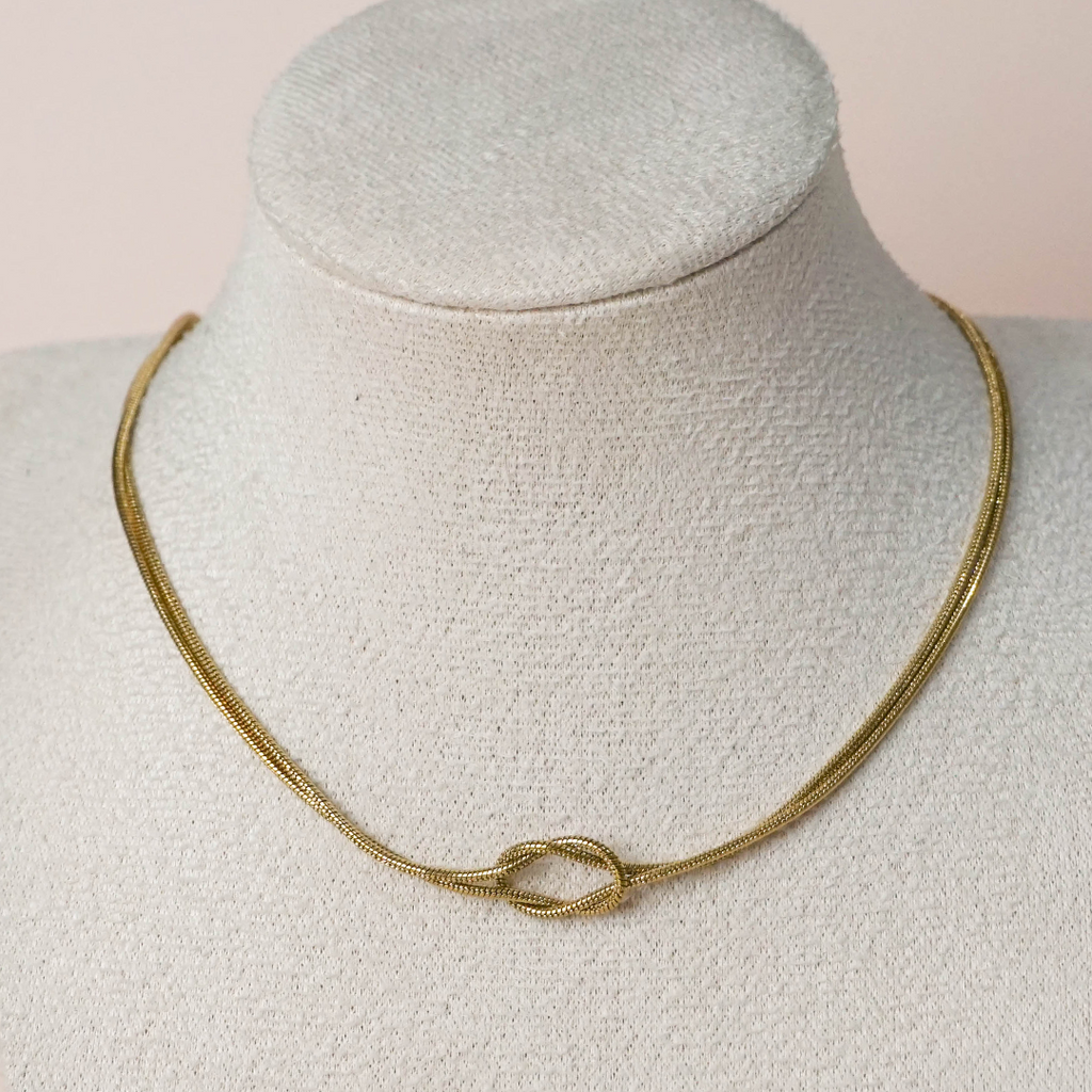 Collar Elena