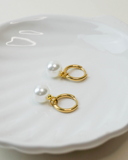 Aretes Vasti
