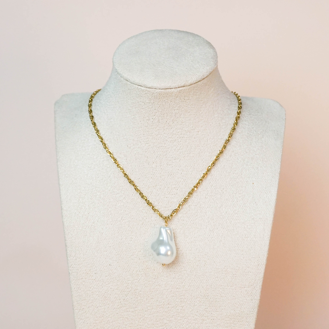 Collar perla barroca
