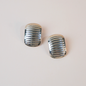Aretes rayados