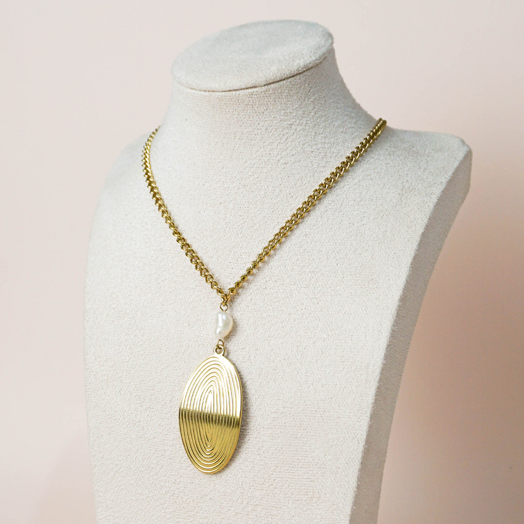 Collar hoja rayada