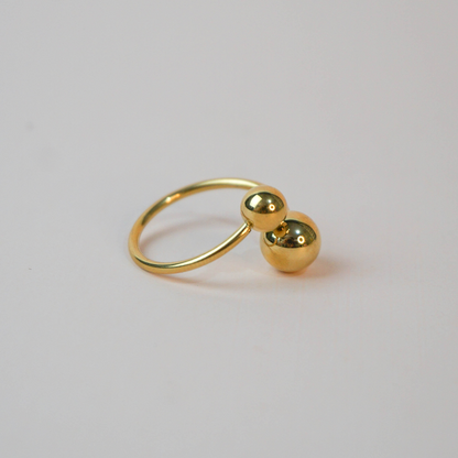 Anillo bolitas