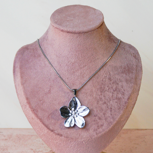 Collar Zana plateado