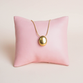 Collar ovalo