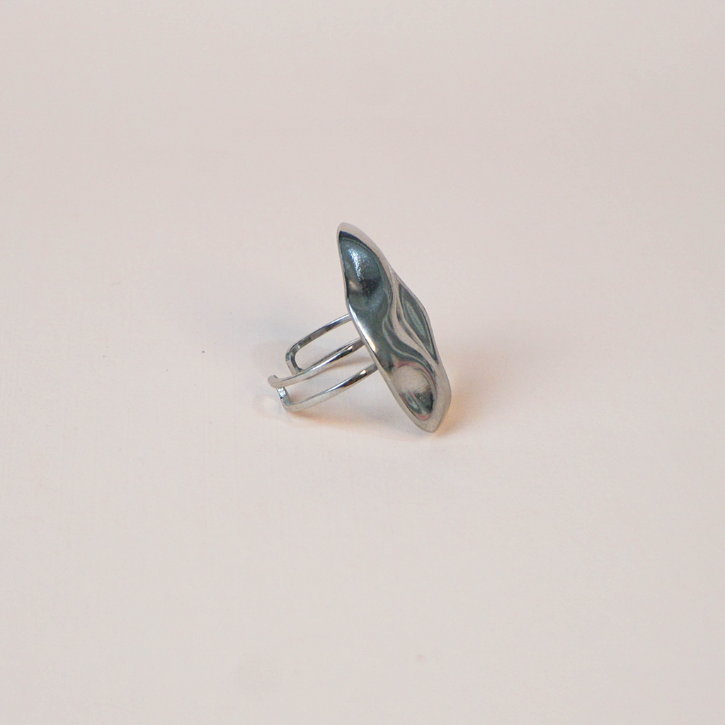 Anillo Lilian