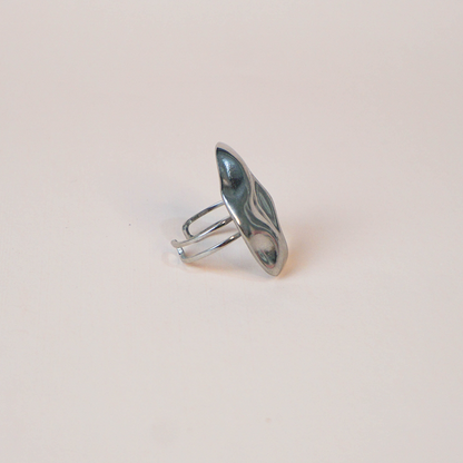 Anillo Lilian