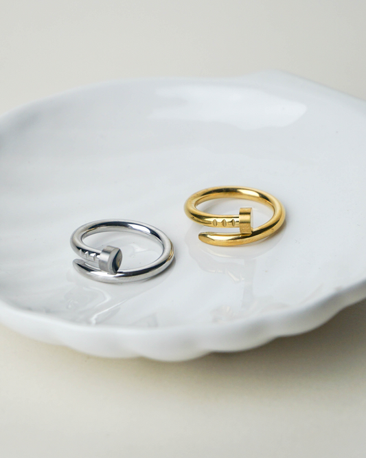 Anillo clavo