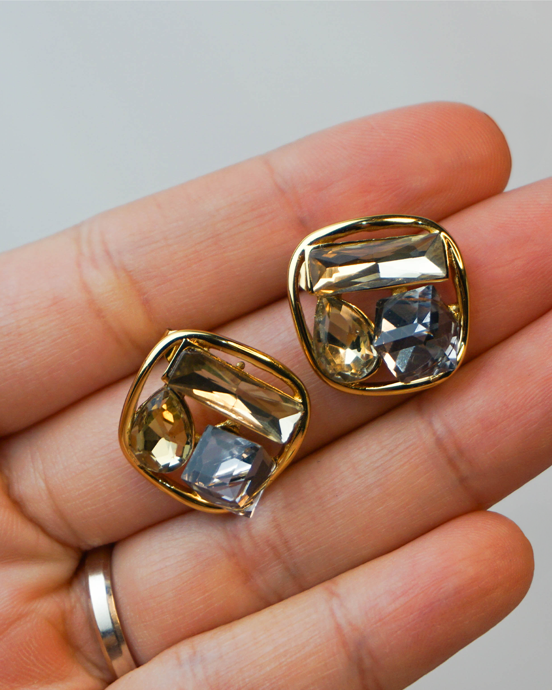 Aretes Mily