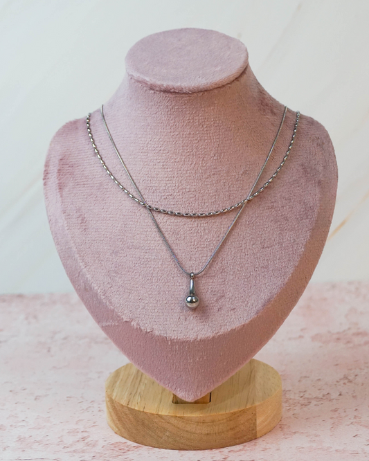 Collar gota plateado