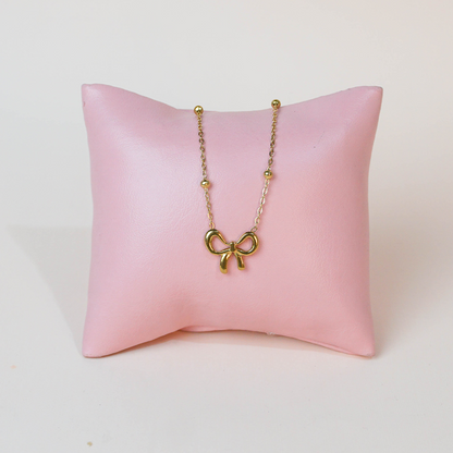 Collar Caroline