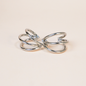 Aretes triples plateados