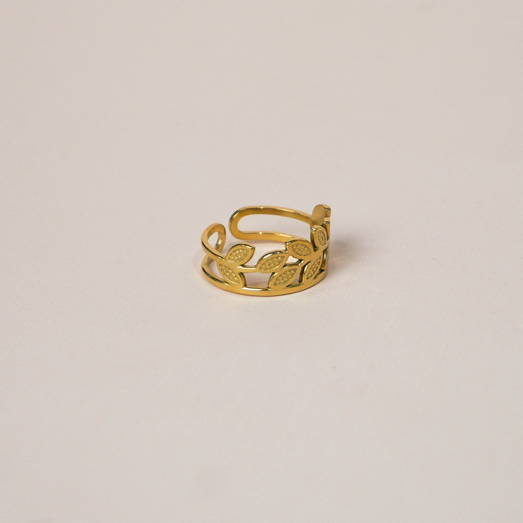 Anillo hojas