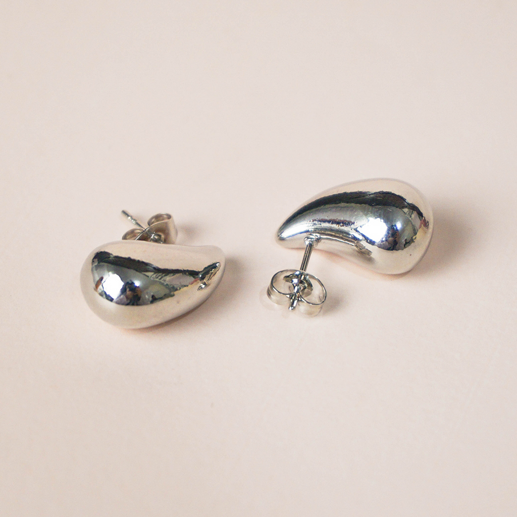 Aretes gota plata