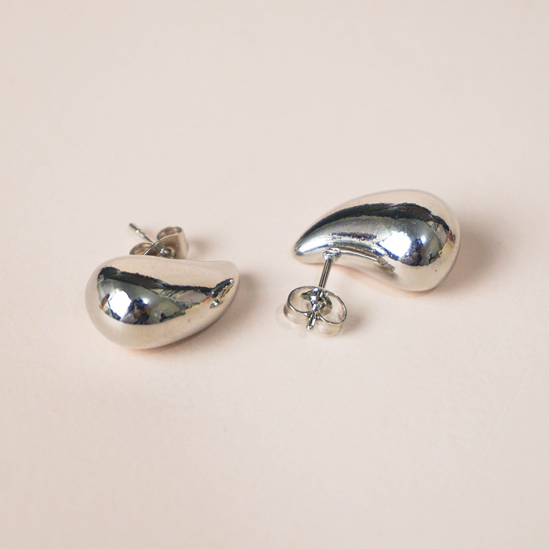 Aretes gota plata