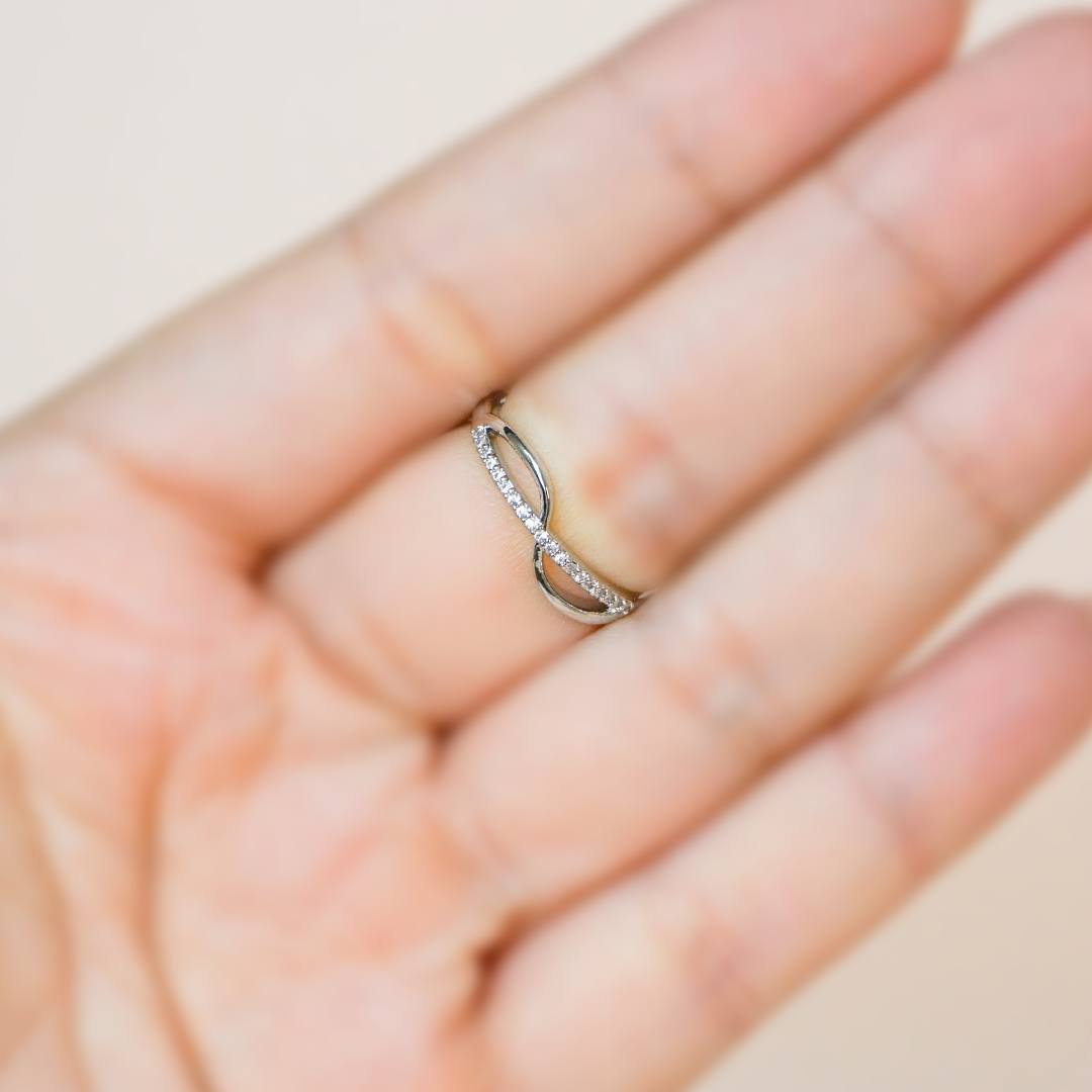 Anillo onda y brillos