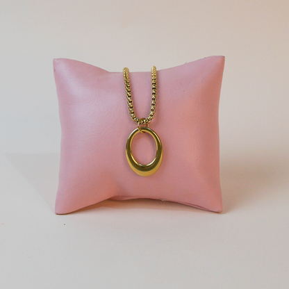 Collar Mary
