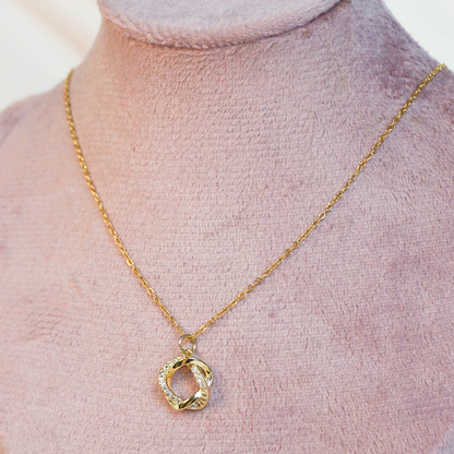 Collar nudo