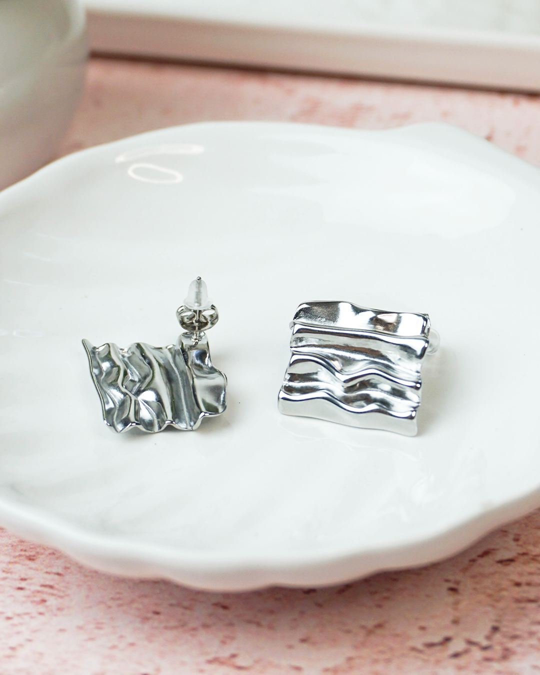 Aretes Yiredi