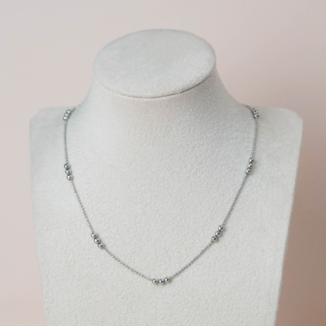 Collar Verona plateado