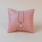 Collar flor rosa palo
