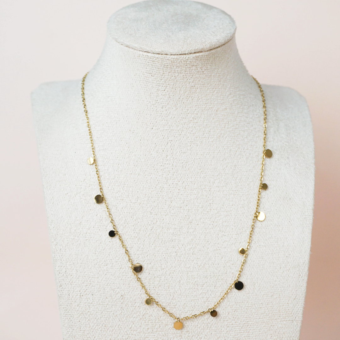 Collar golden dots