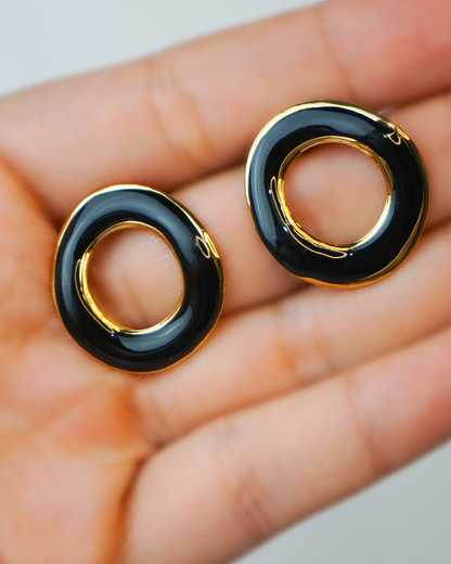 Aretes Mishel negros