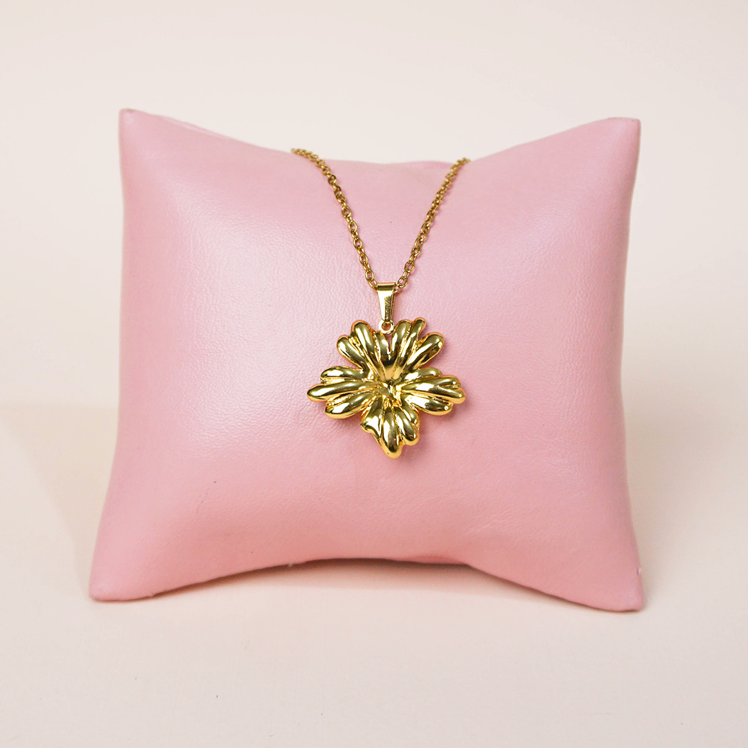 Collar Sheila