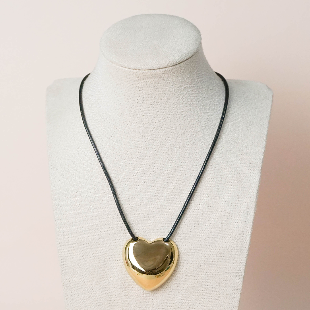 Collar cordón corazón