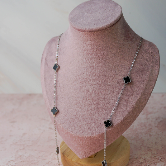 Collar mini Dafne plateado y negro