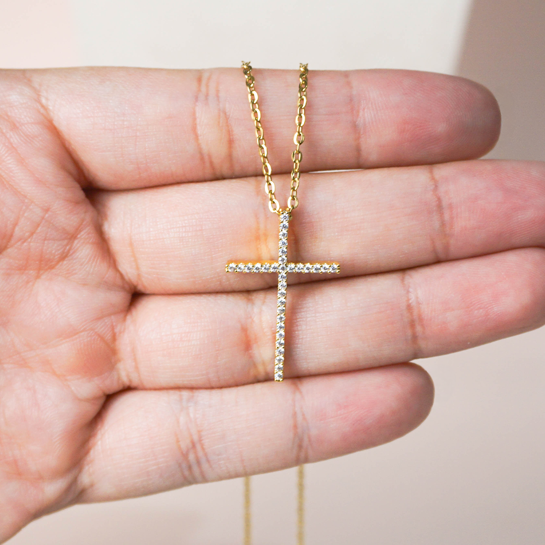 Collar cruz larga