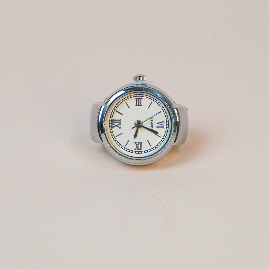 Anillo reloj plateado