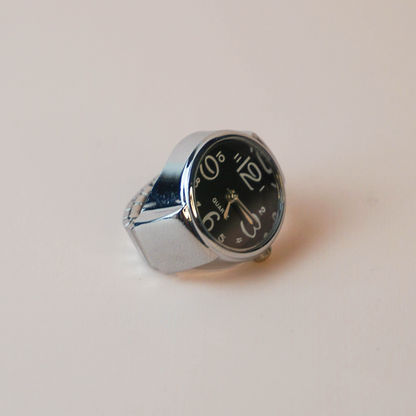 Anillo reloj base negra