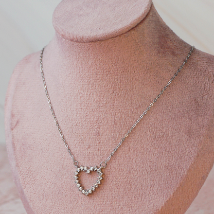 Collar corazón contorno
