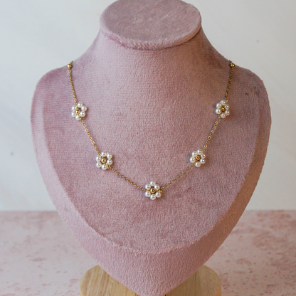 Collar Abril
