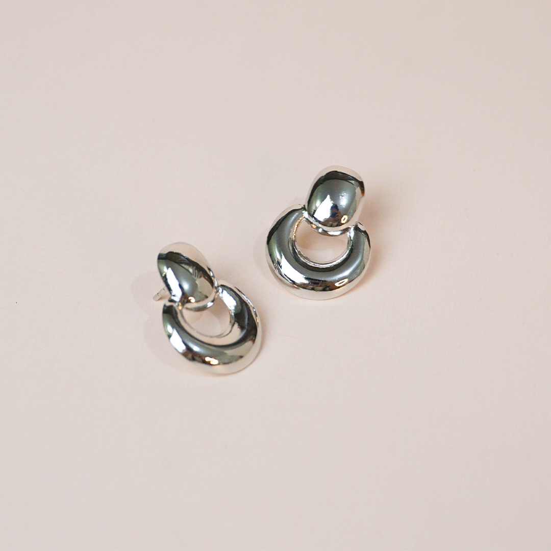 Aretes Abbie plateados