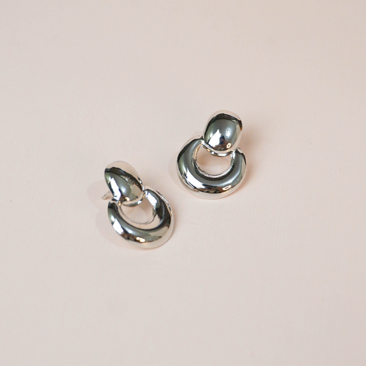 Aretes Abbie plateados