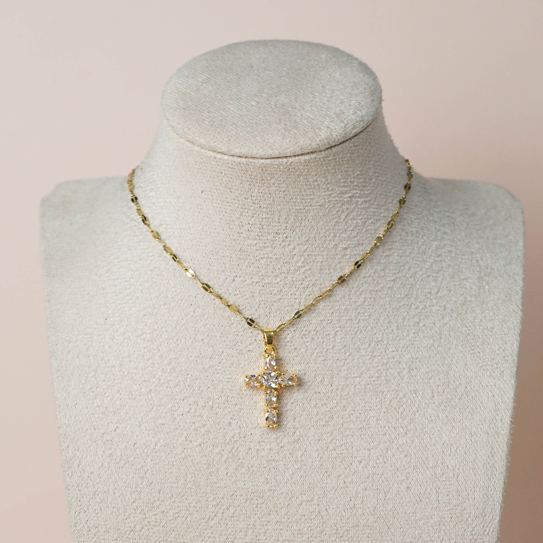 Collar cruz circonias