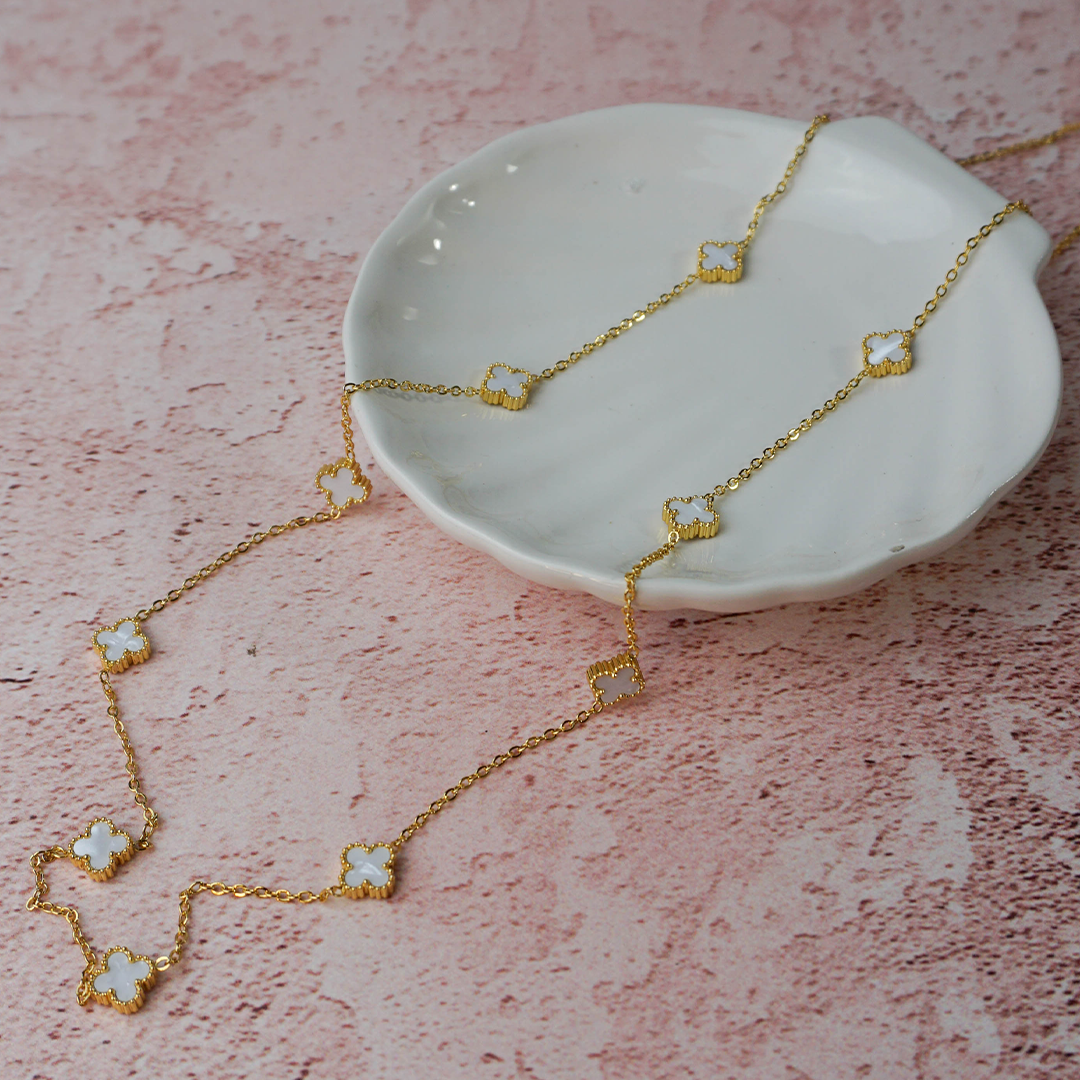Collar mini Dafne dorado y blanco