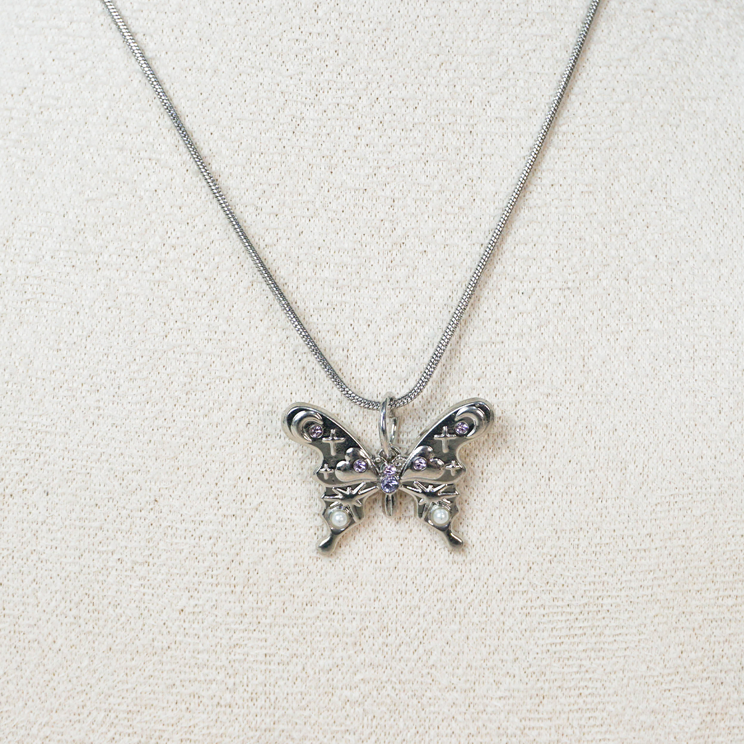 Collar mariposa Y2K