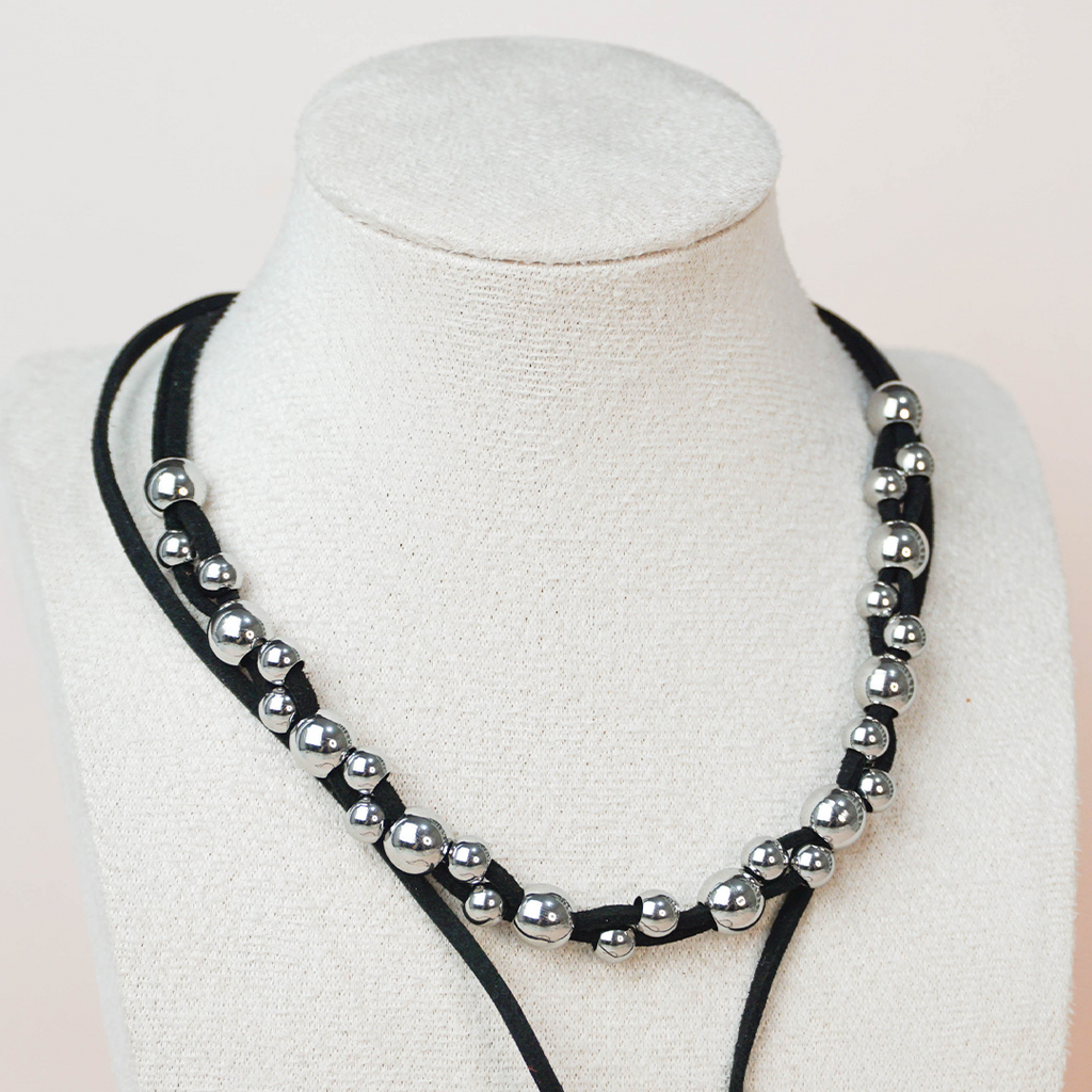 Collar Arya plateado