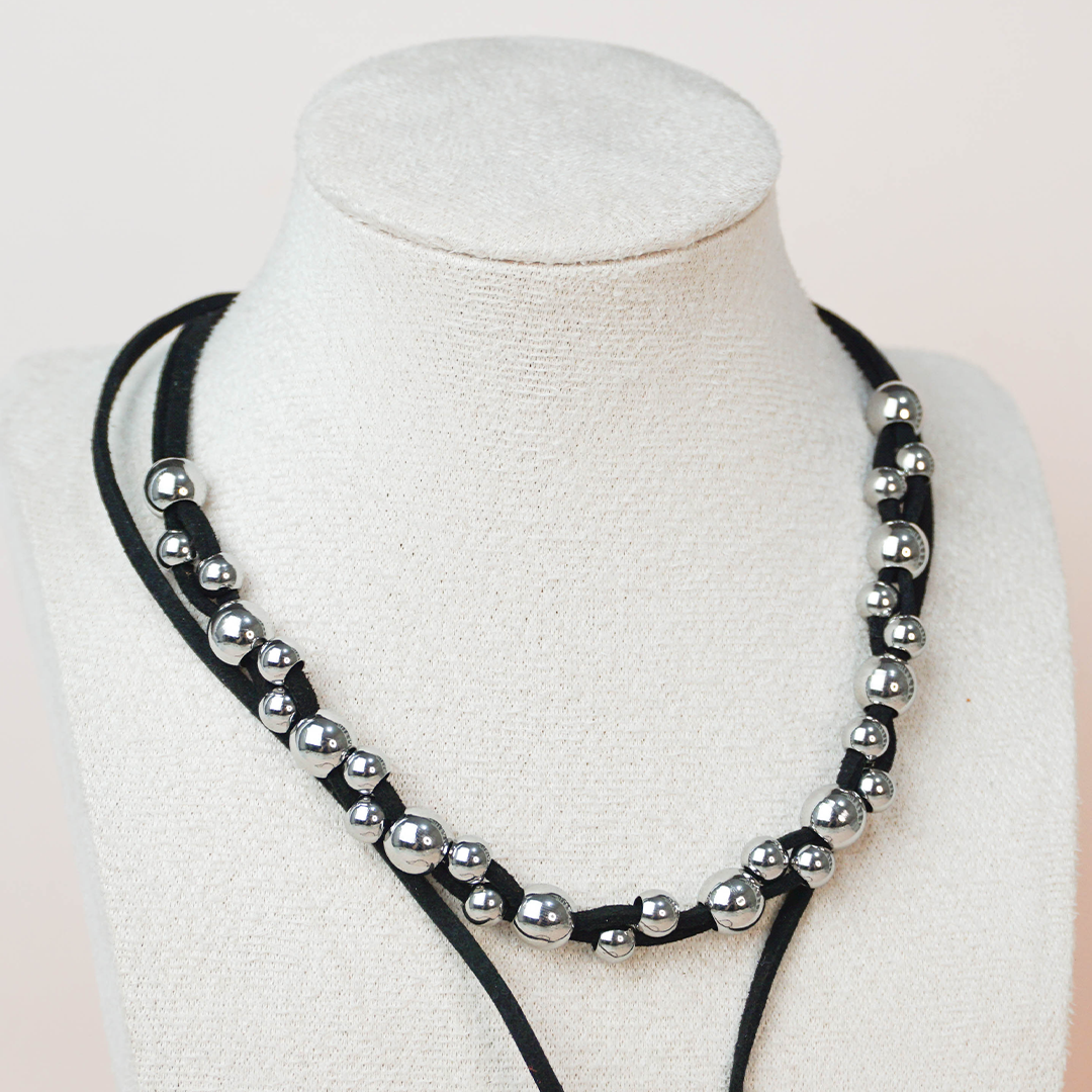 Collar Arya plateado