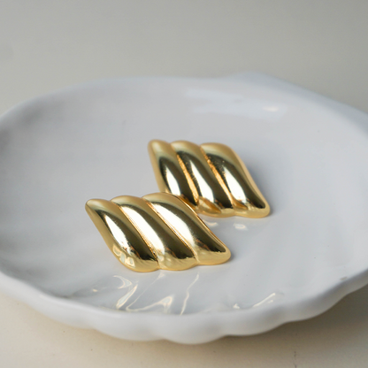 Aretes Carmina